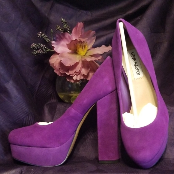 Steve Madden Shoes - Shoes: Steve Madden Suede Block Heel Pumps